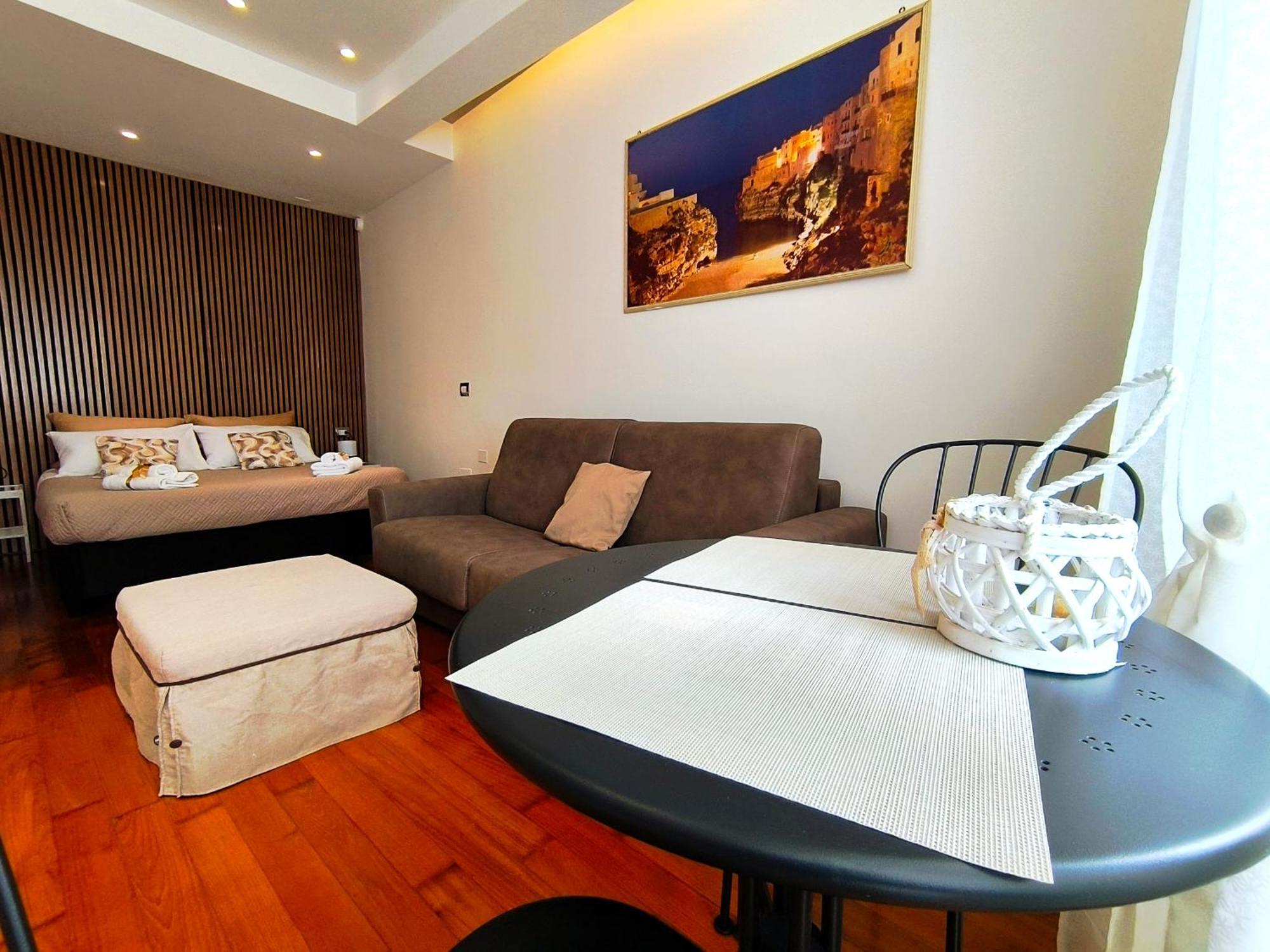 Le Dimore Di Magda Suite & Rooms Поліньяно-а-Маре Екстер'єр фото