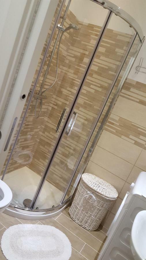 Le Dimore Di Magda Suite & Rooms Поліньяно-а-Маре Екстер'єр фото
